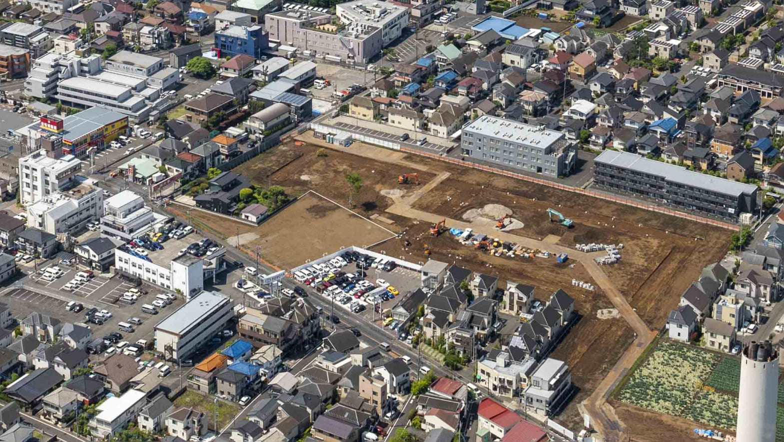 84区画の大規模開発現場